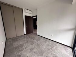 One Pearl Bank (D3), Apartment #498781101